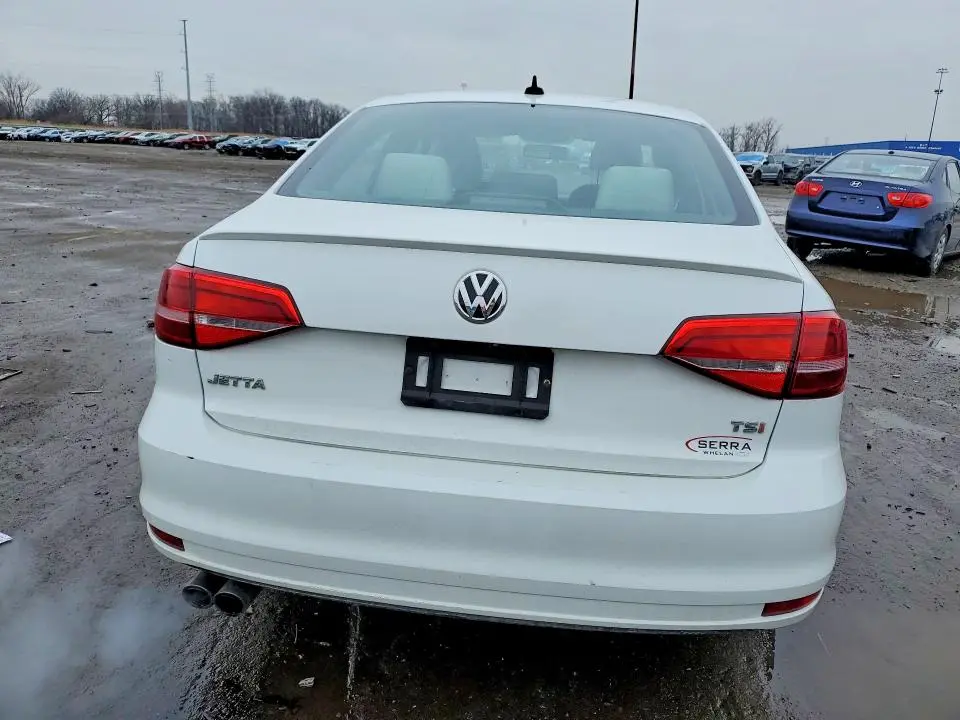 2015 VOLKSWAGEN JETTA SE  