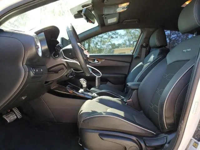 2023 KIA FORTE GT LINE  