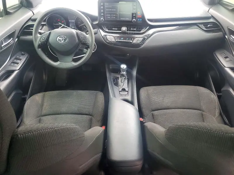 2019 TOYOTA C-HR LE  
