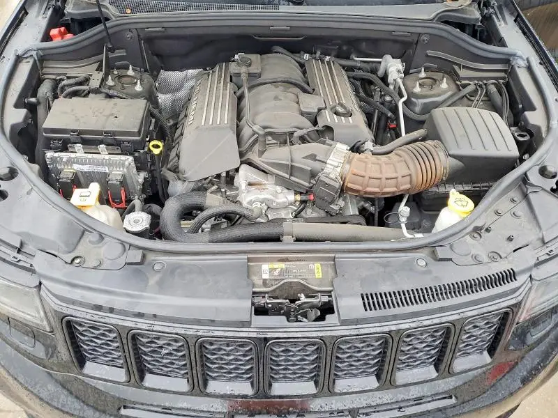 2021 JEEP GRAND CHEROKEE SRT-8  