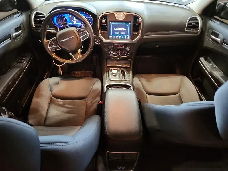 2019 CHRYSLER 300 TOURING  