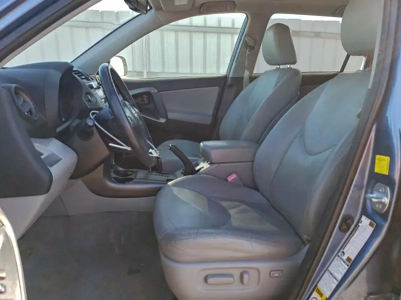 2010 TOYOTA RAV4 LIMITED  