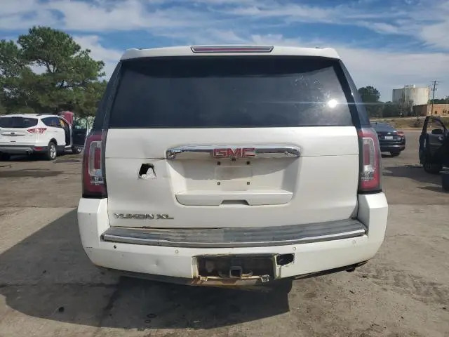 2018 GMC YUKON XL DENALI  
