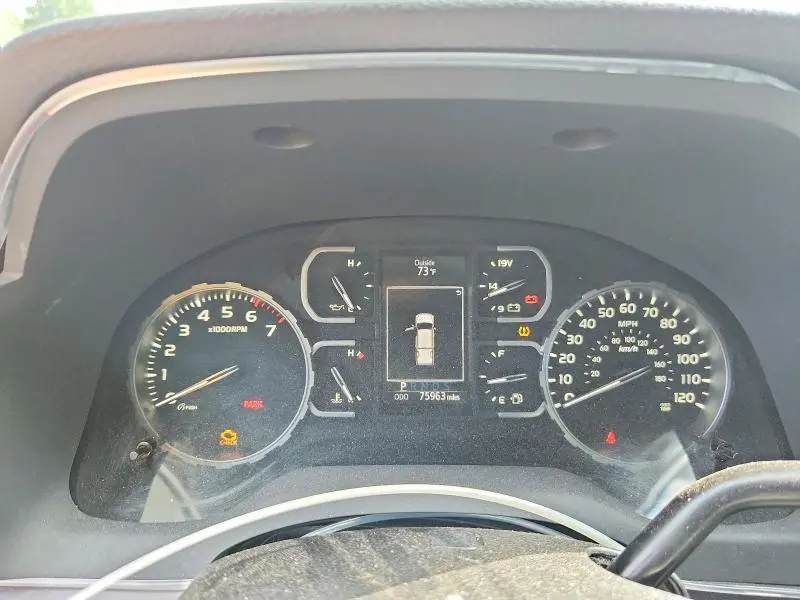 2018 TOYOTA TUNDRA SR5  