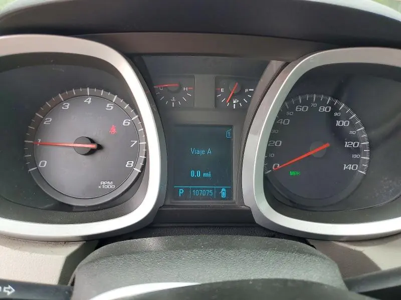 2011 CHEVROLET EQUINOX LT  