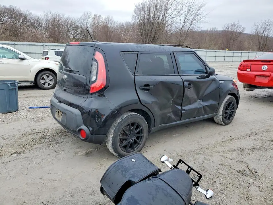 2016 KIA SOUL   
