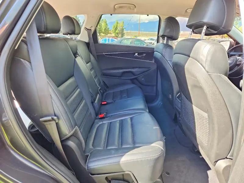 2017 KIA SORENTO EX  