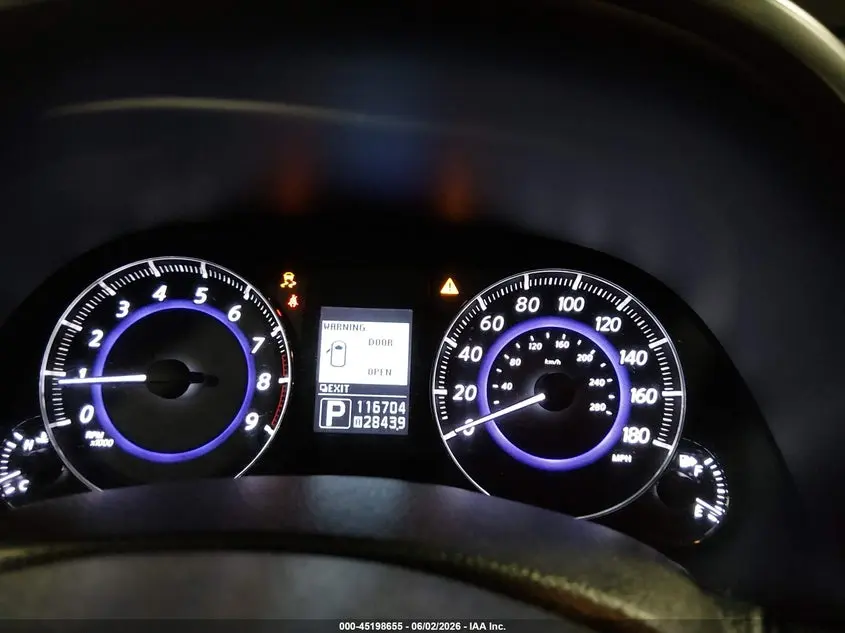 2014 INFINITI QX70  