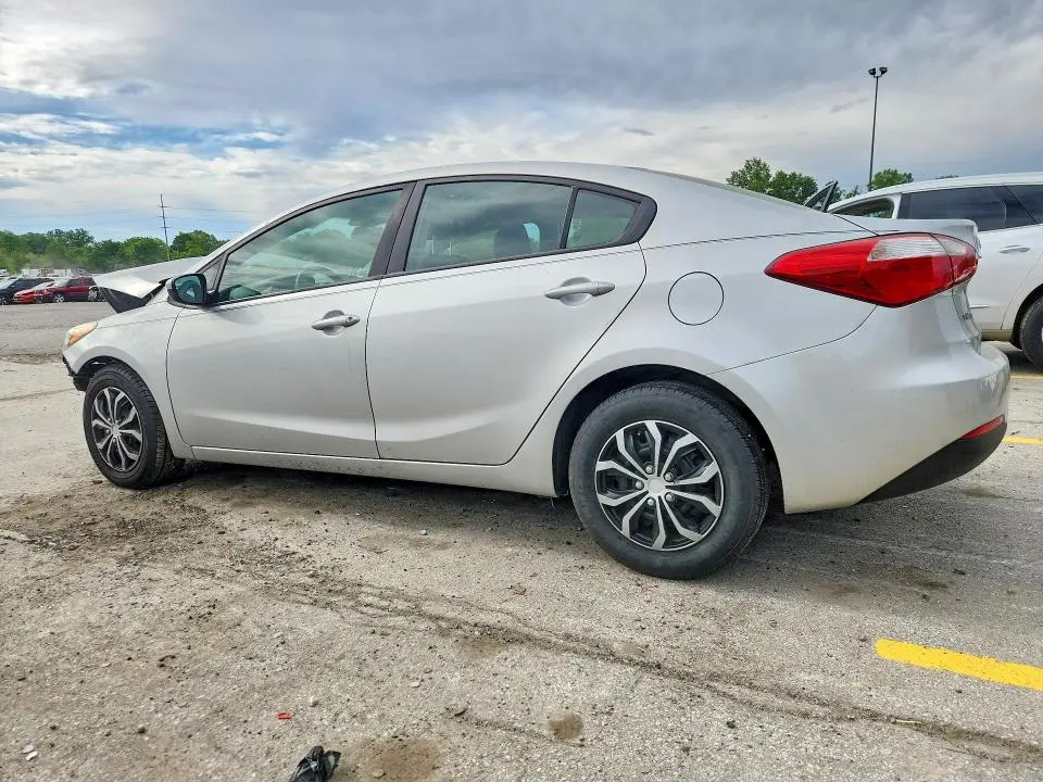 2016 KIA FORTE LX  