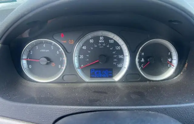 2010 HYUNDAI SONATA GLS  