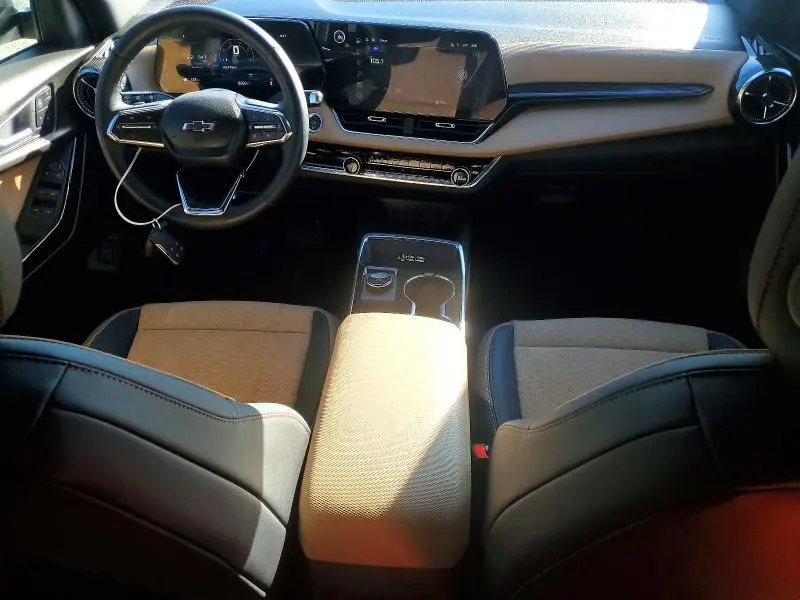 2025 CHEVROLET EQUINOX ACTIV  