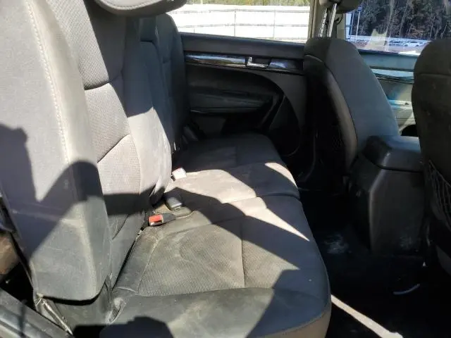 2011 KIA SORENTO BASE  