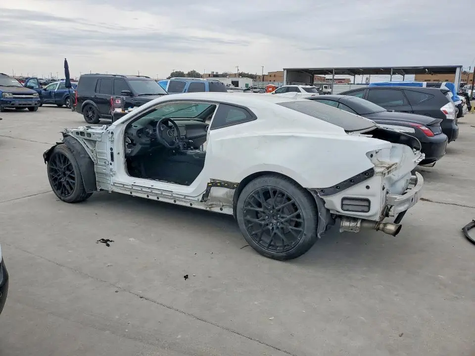2019 CHEVROLET CAMARO LT  