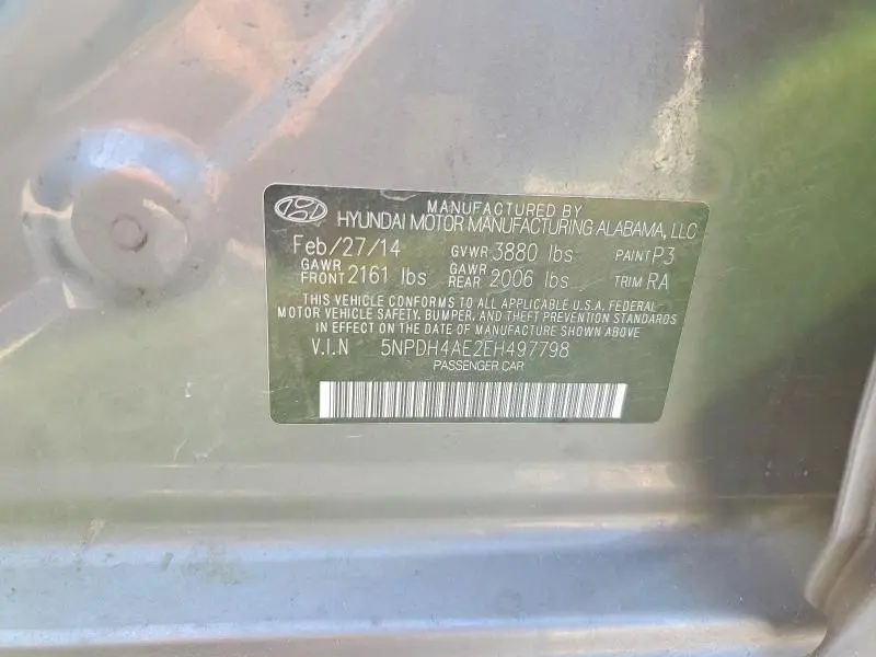 2014 HYUNDAI ELANTRA SE  
