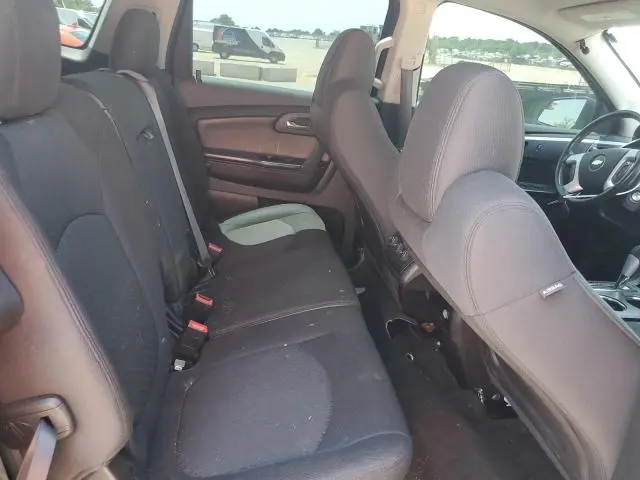 2010 CHEVROLET TRAVERSE LT  