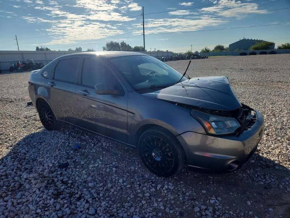 2011 FORD FOCUS SES  