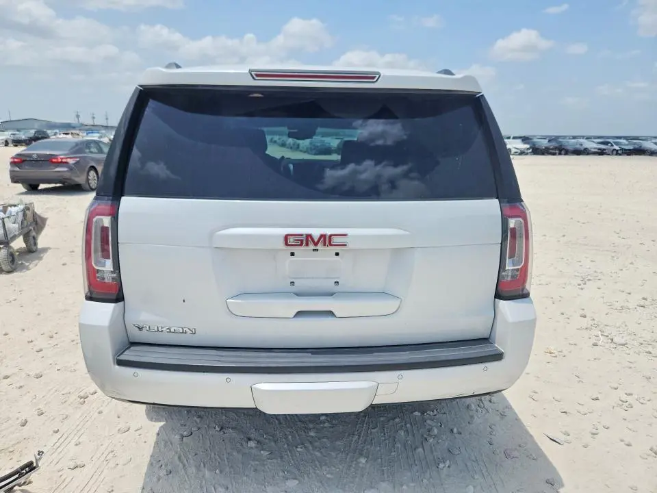 2018 GMC YUKON SLT  