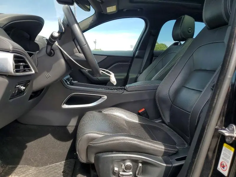 2018 JAGUAR F-PACE S  