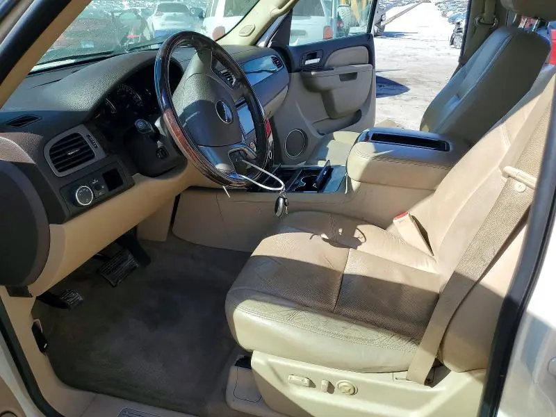 2010 GMC YUKON DENALI  