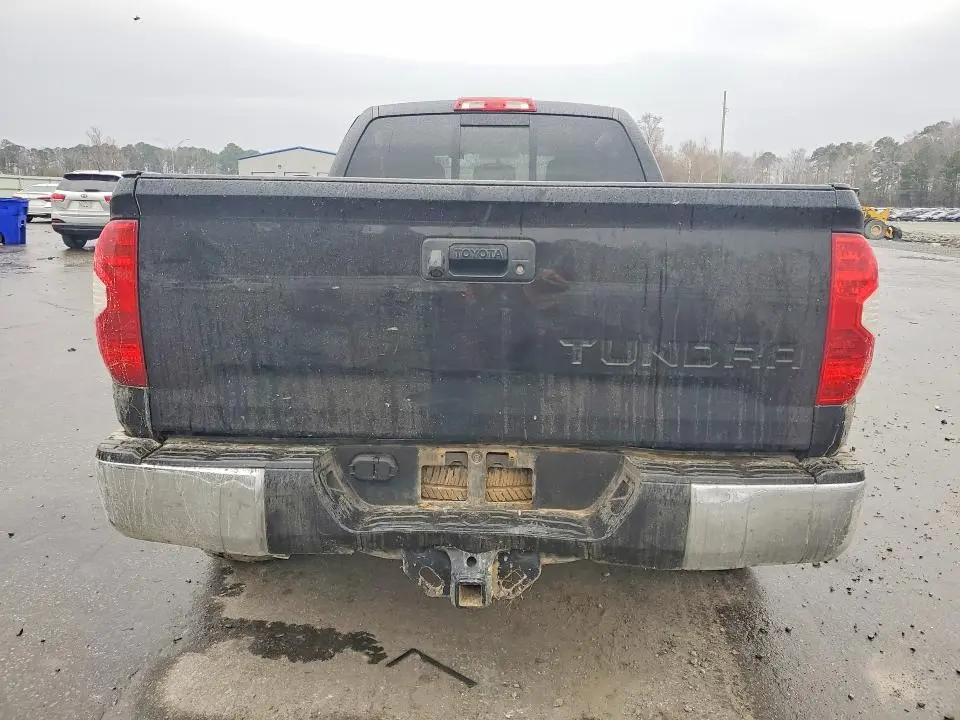 2016 TOYOTA TUNDRA DOUBLE CAB SR  