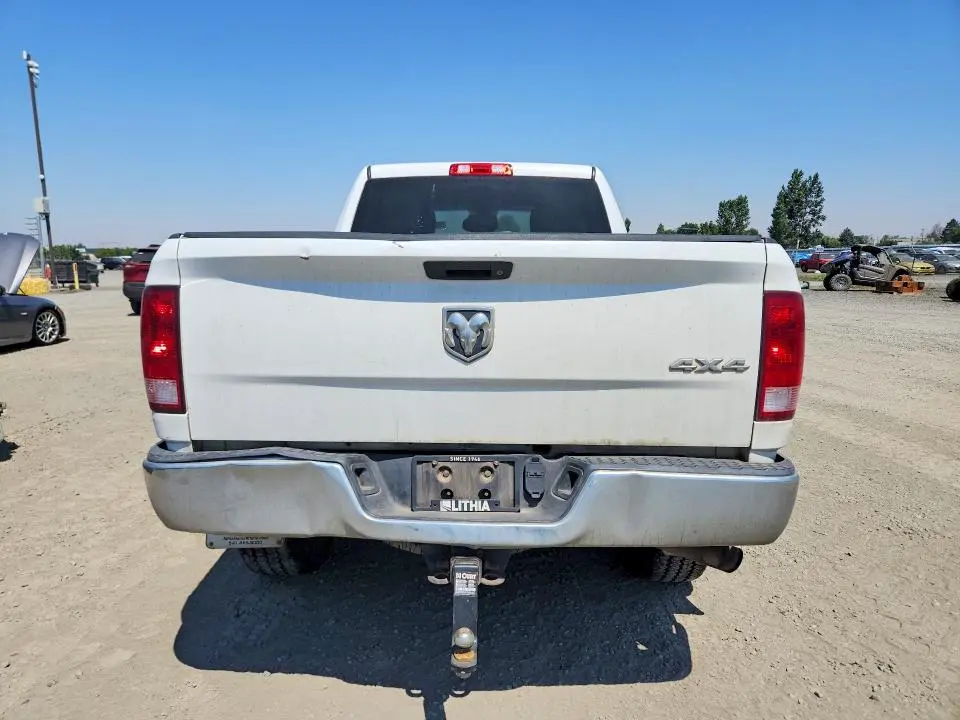 2016 RAM 2500 ST  
