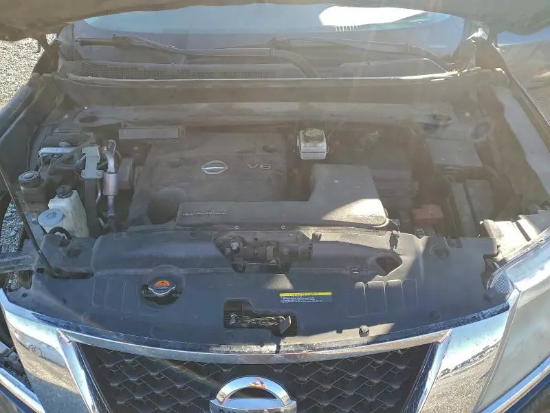 2015 NISSAN PATHFINDER S  