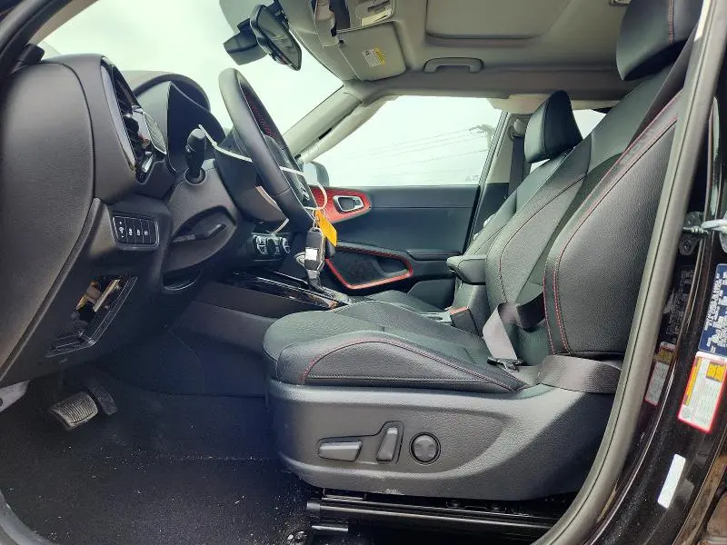 2025 KIA SOUL GT LINE  