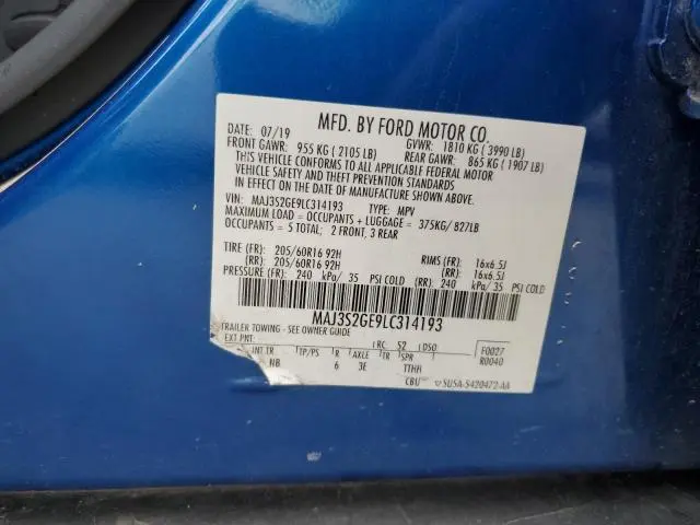 2020 FORD ECOSPORT SE  