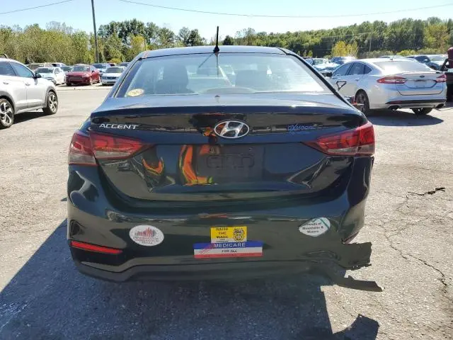 2018 HYUNDAI ACCENT SE  