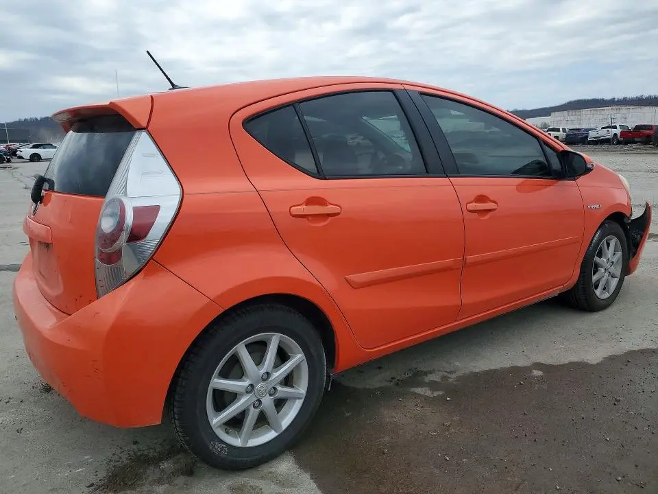 2014 TOYOTA PRIUS C FOUR  