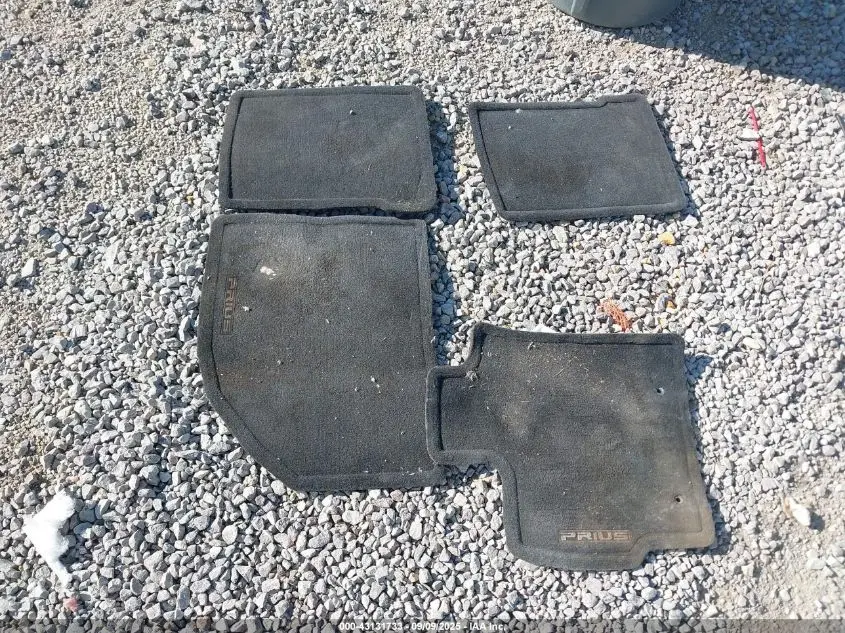 2011 TOYOTA PRIUS TWO