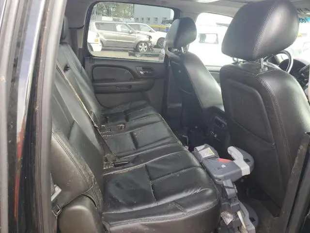 2014 CHEVROLET SUBURBAN K1500 LT  