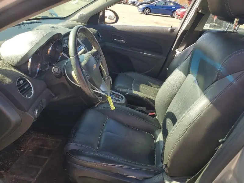 2011 CHEVROLET CRUZE LT  