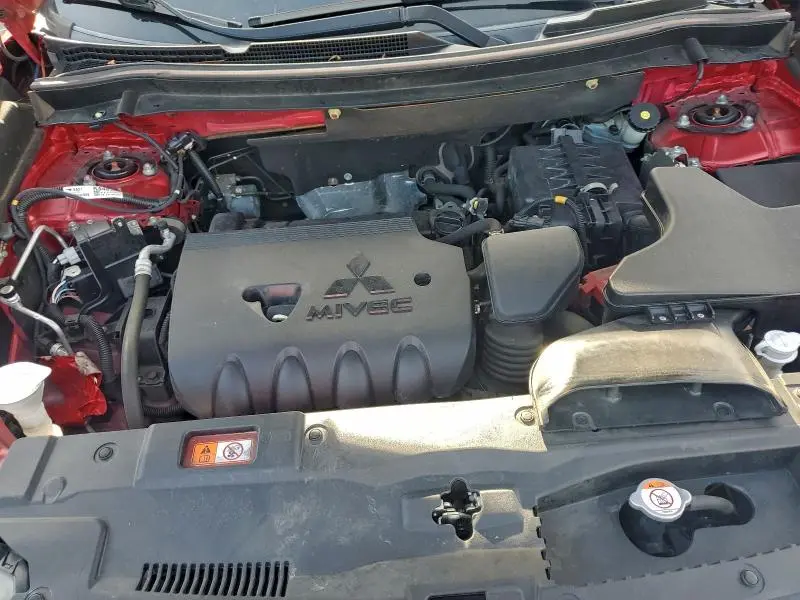 2019 MITSUBISHI OUTLANDER ES  