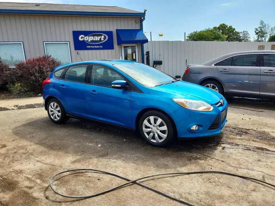 2012 FORD FOCUS SE  