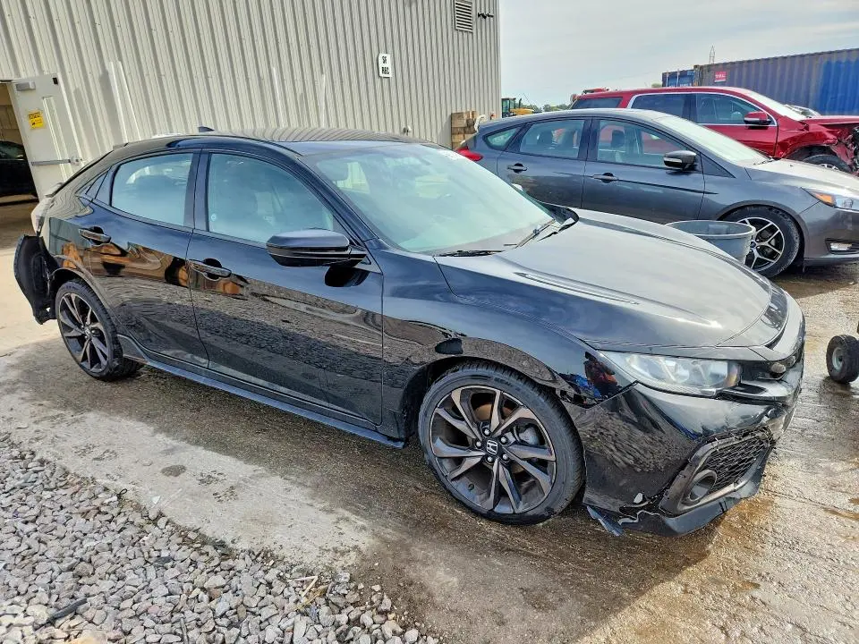 2018 HONDA CIVIC SPORT  