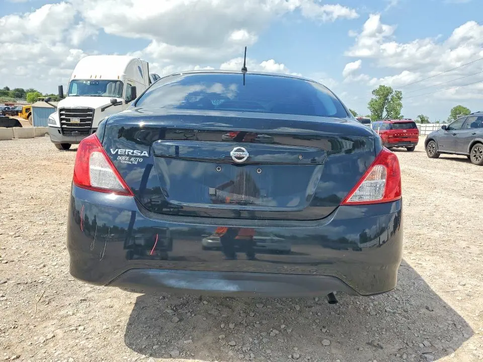 2015 NISSAN VERSA 1.6 S  