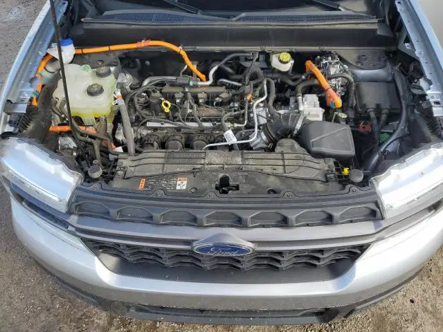 2024 FORD MAVERICK XLT  