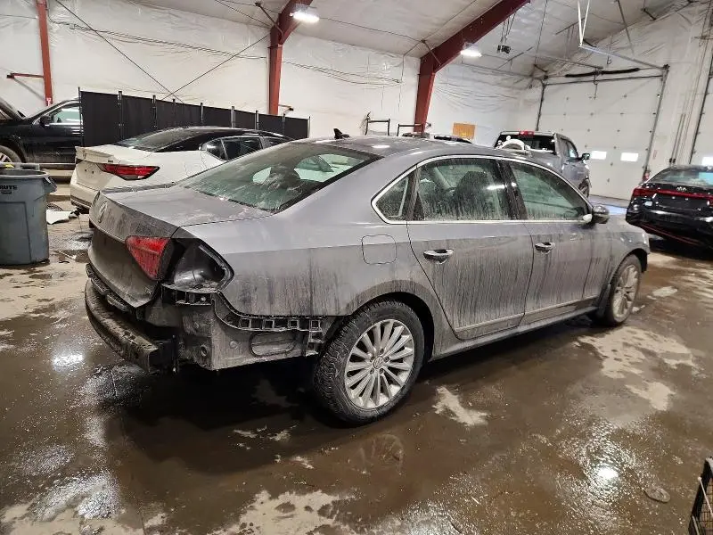 2016 VOLKSWAGEN PASSAT SE  