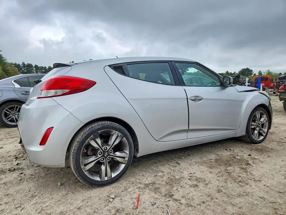 2017 HYUNDAI VELOSTER VALUE EDITION  