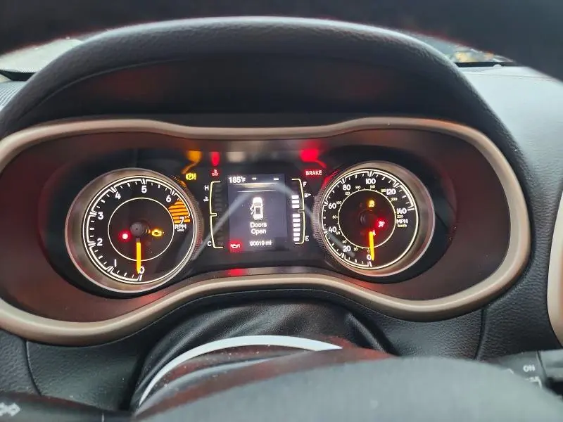2017 JEEP CHEROKEE LATITUDE  