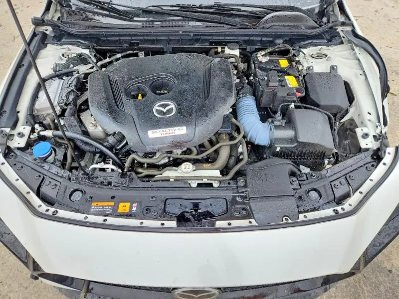 2024 MAZDA 3 PREMIUM PLUS  