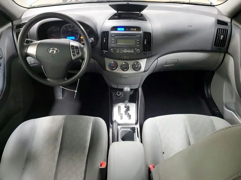 2010 HYUNDAI ELANTRA GLS  