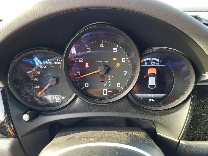 2018 PORSCHE MACAN MACAN  