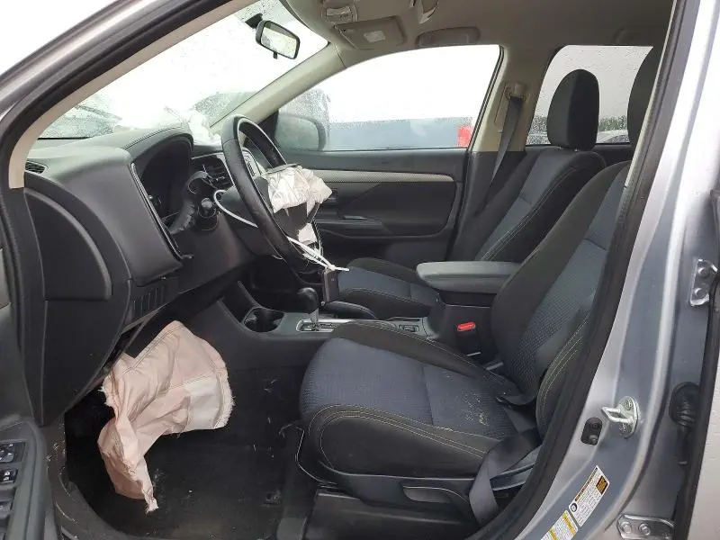 2016 MITSUBISHI OUTLANDER SE  