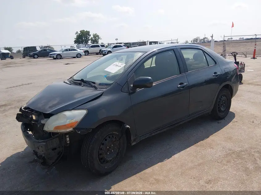 2012 TOYOTA YARIS  