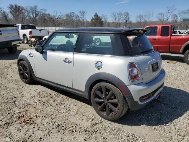 2011 MINI COOPER S  