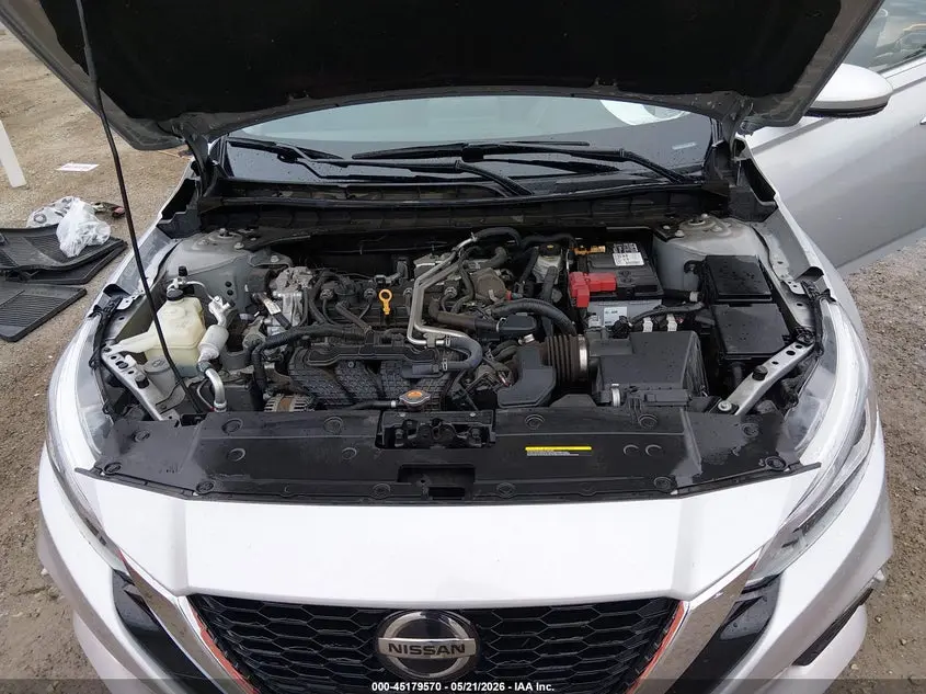 2021 NISSAN ALTIMA SV FWD