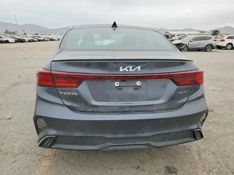 2023 KIA FORTE GT LINE  