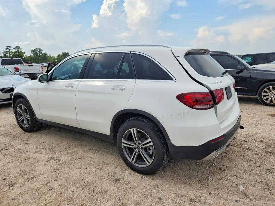 2020 MERCEDES-BENZ GLC 300  